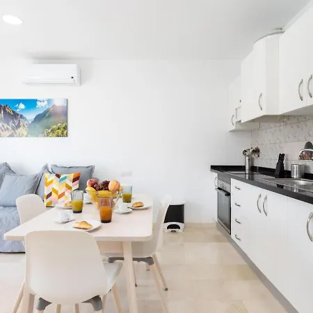 Отель Lightbooking Candelaria Tenerife