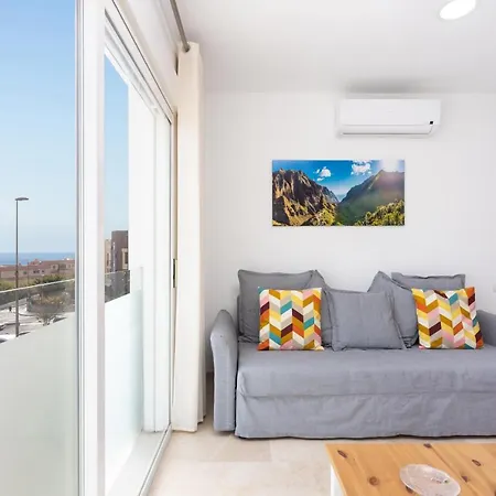 Отель Lightbooking Candelaria Tenerife